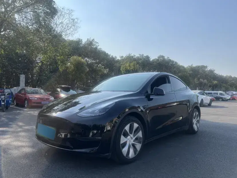 2021 Tesla Model Y BEV 60KWH