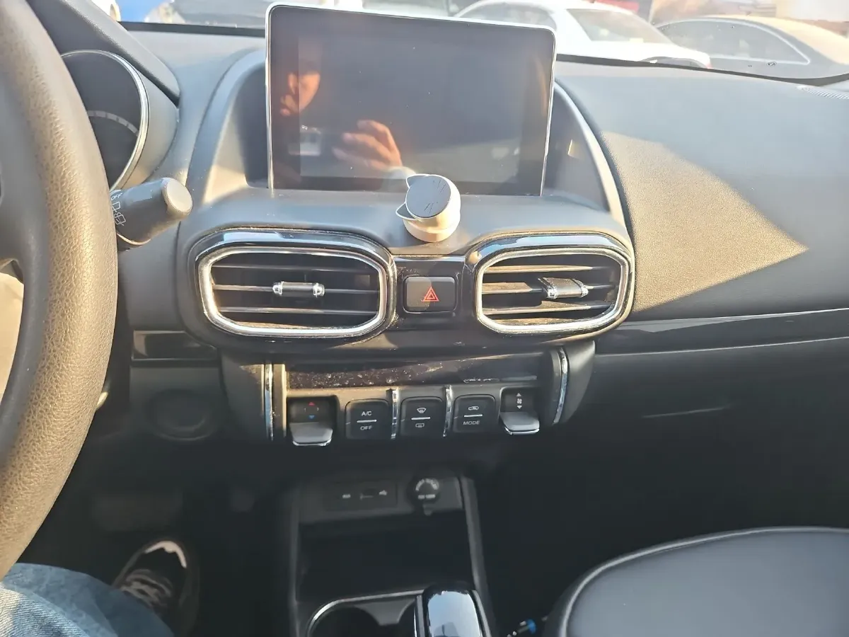 2017 DongFeng Aeolus AX4 1.6L 124HP L4 6DCT,autocango,china used car exporter,china ev exporter,chinese used car exporter,chinese used ev exporter