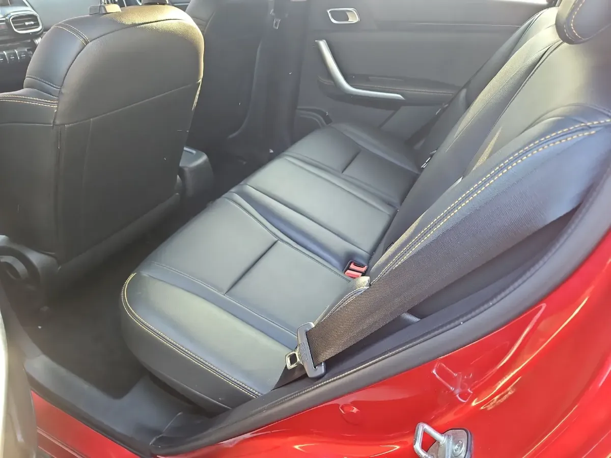 2017 DongFeng Aeolus AX4 1.6L 124HP L4 6DCT,autocango,china used car exporter,china ev exporter,chinese used car exporter,chinese used ev exporter