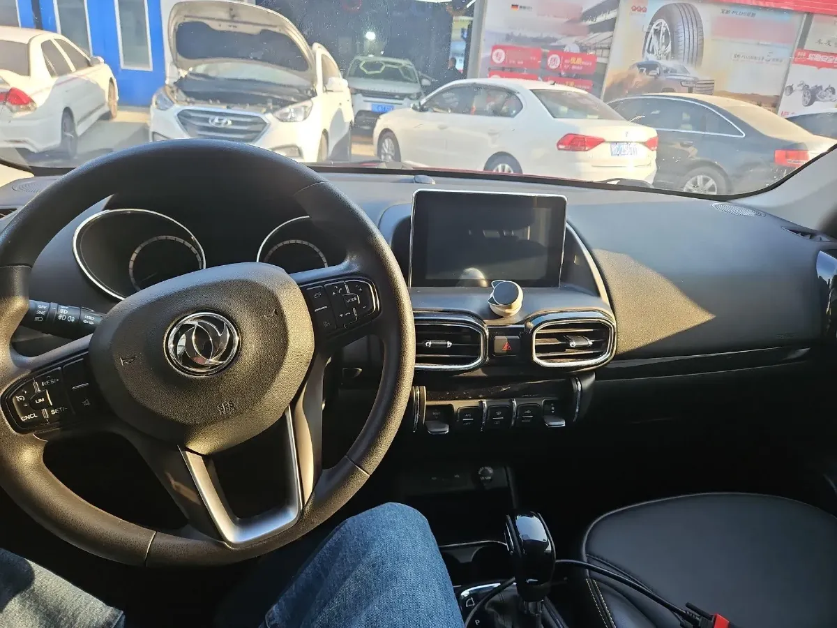 2017 DongFeng Aeolus AX4 1.6L 124HP L4 6DCT,autocango,china used car exporter,china ev exporter,chinese used car exporter,chinese used ev exporter