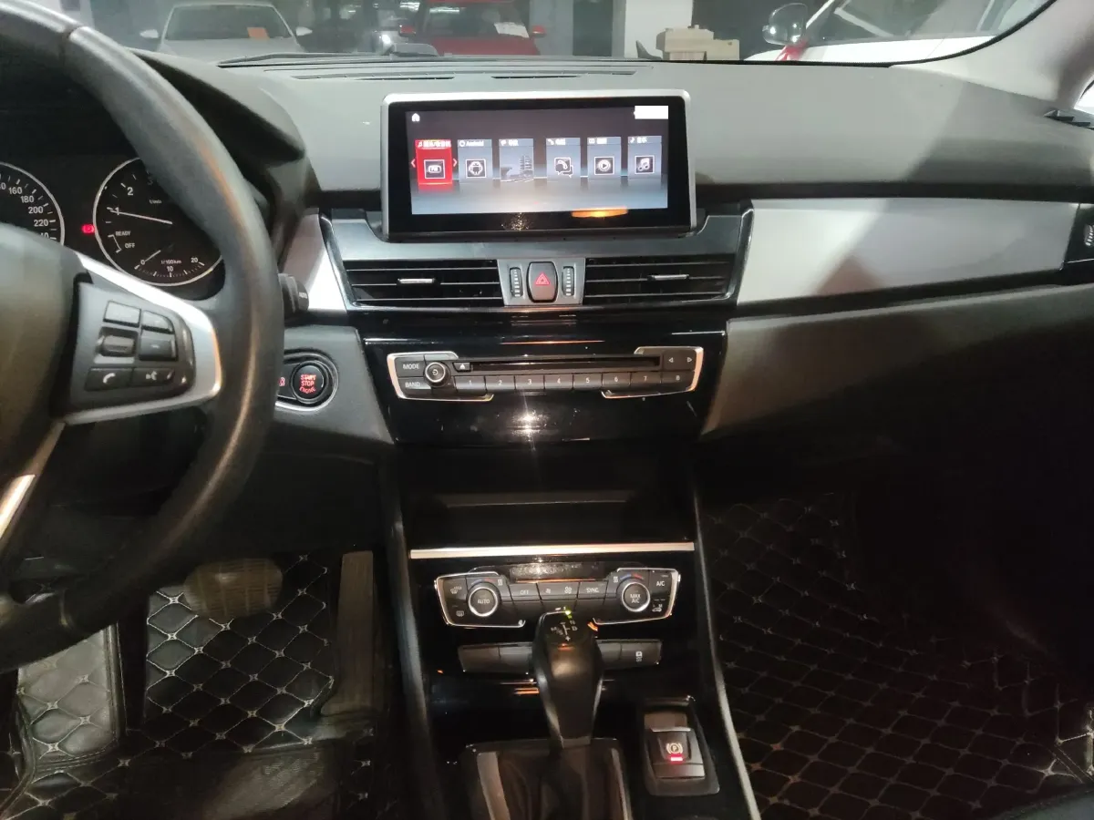 2015 BMW 2 Series SUV 1.5T 136HP L3 6AT,autocango,china used car exporter,china ev exporter,chinese used car exporter,chinese used ev exporter