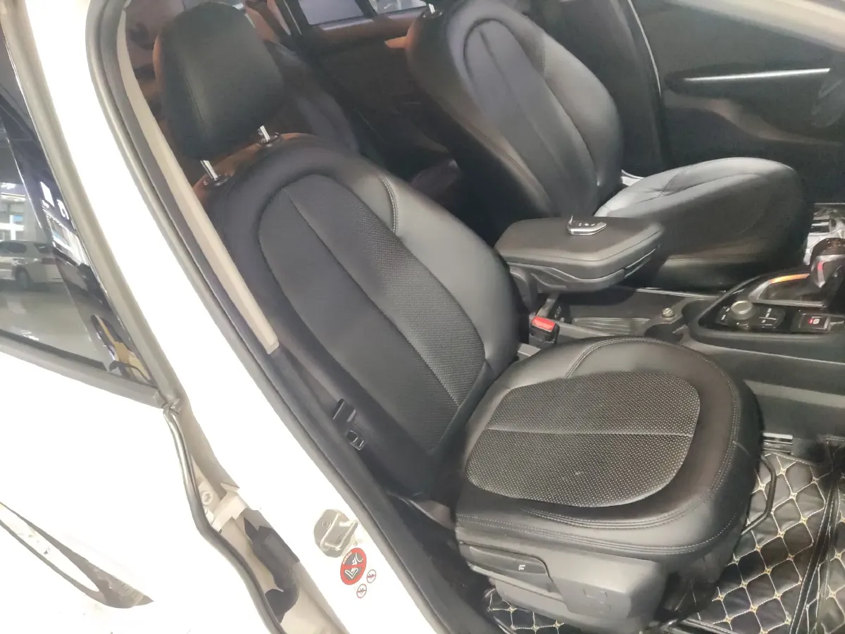 2015 BMW 2 Series SUV 1.5T 136HP L3 6AT,autocango,china used car exporter,china ev exporter,chinese used car exporter,chinese used ev exporter