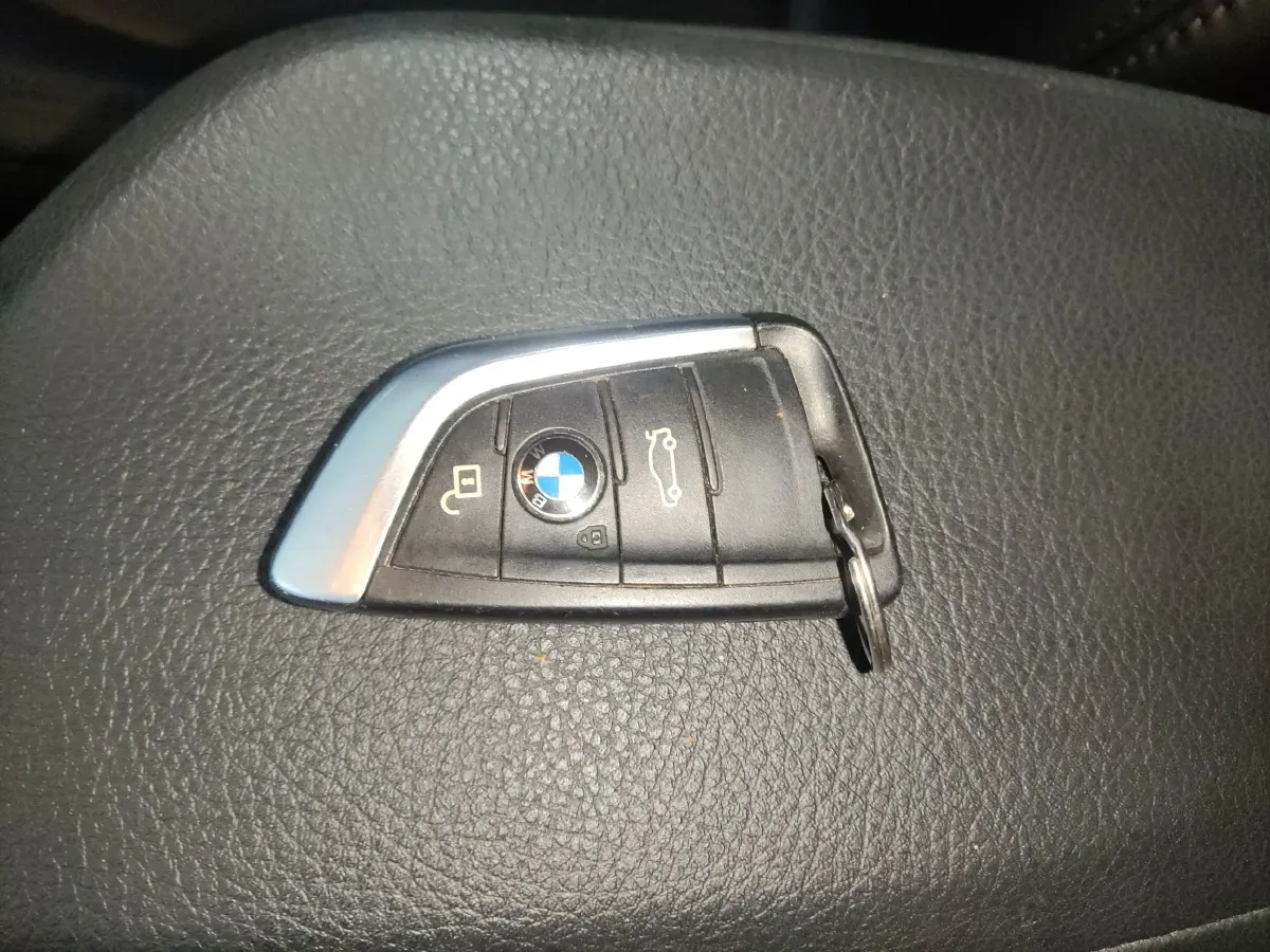 2015 BMW 2 Series SUV 1.5T 136HP L3 6AT,autocango,china used car exporter,china ev exporter,chinese used car exporter,chinese used ev exporter