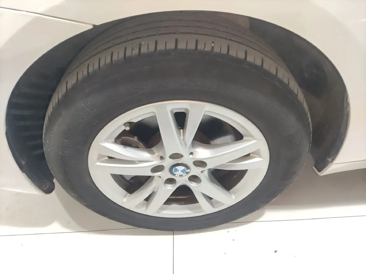 2015 BMW 2 Series SUV 1.5T 136HP L3 6AT,autocango,china used car exporter,china ev exporter,chinese used car exporter,chinese used ev exporter