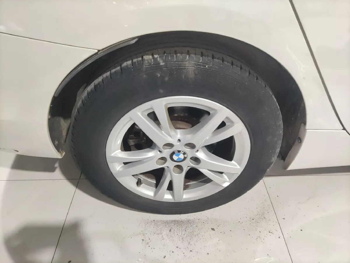 2015 BMW 2 Series SUV 1.5T 136HP L3 6AT,autocango,china used car exporter,china ev exporter,chinese used car exporter,chinese used ev exporter