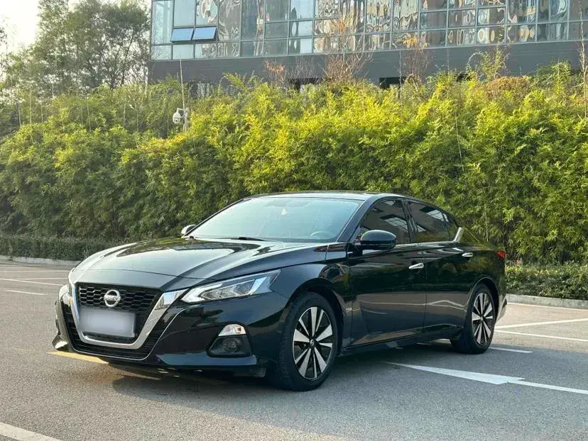 2021 Nissan Teana 2.0T 243HP L4 CVT