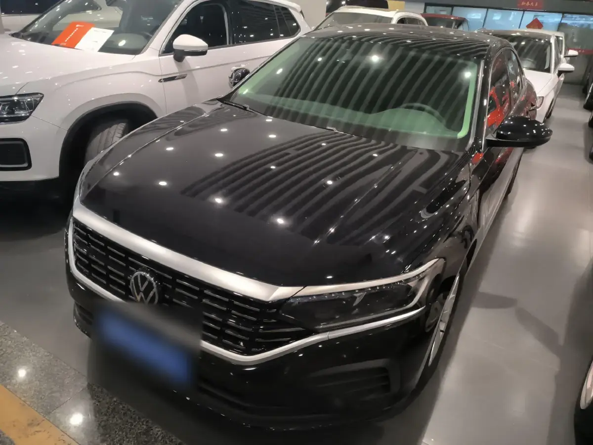 2024 Volkswagen Passat 1.4T 150HP L4 7DCT