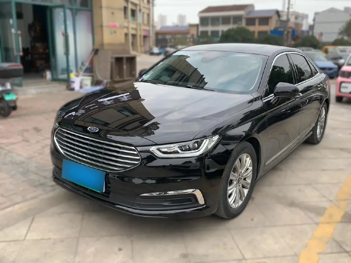 2019 Ford Taurus 2.0T 245HP L4 8AT
