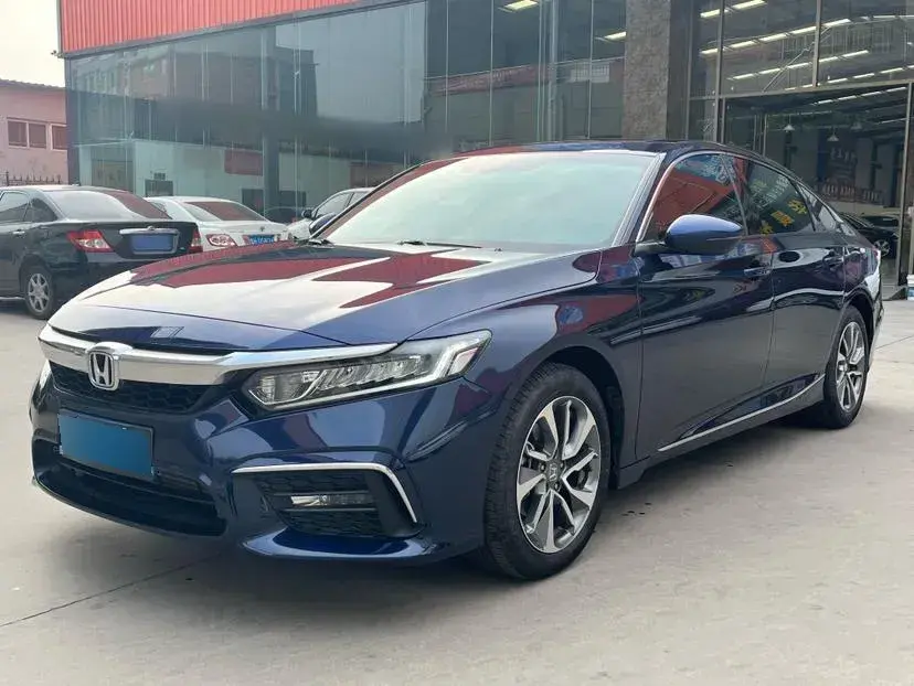 2019 Honda Inspire 1.5T 194HP L4 CVT