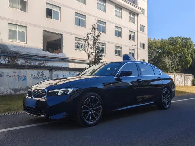 2023 BMW 3 Series 2.0T 184HP L4 8AT