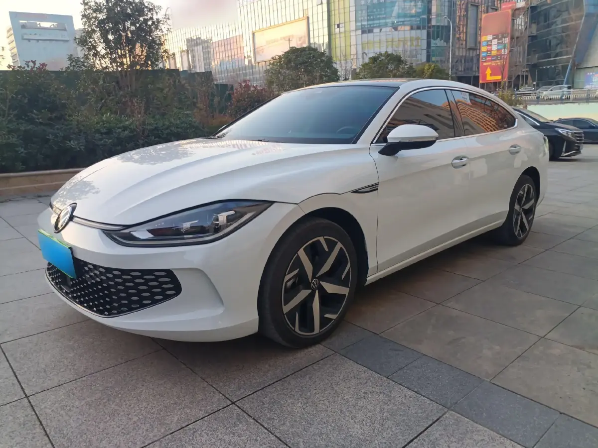 2024 Volkswagen Lamando 1.4T 150HP L4 7DCT