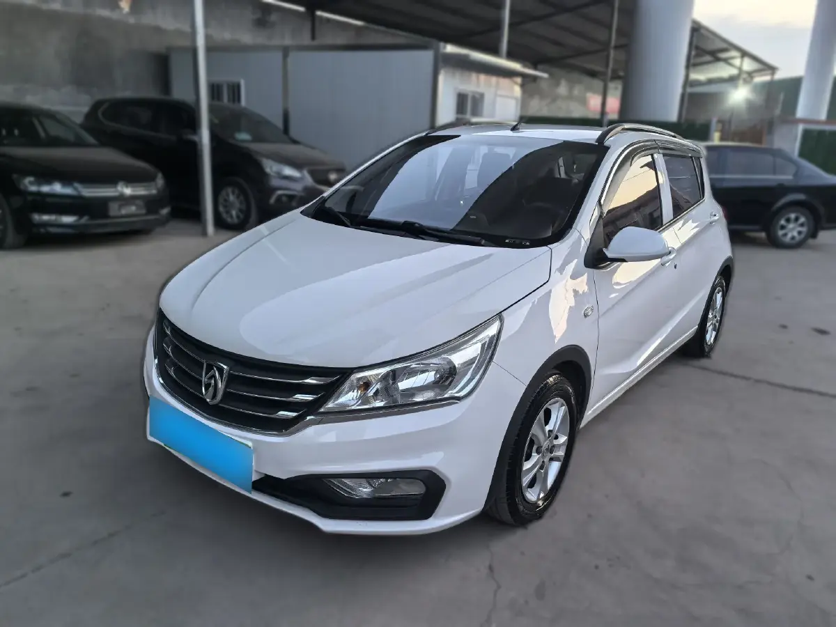 2016 BaoJun 310 1.2L 82HP L4 5MT