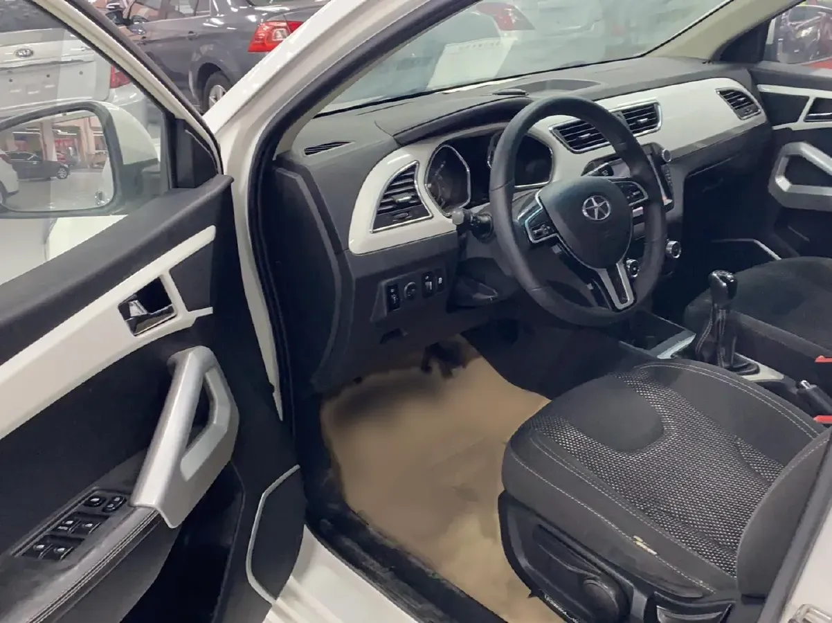 2015 JAC Refine S2 1.5L 113HP L4 5MT,autocango,china used car exporter,china ev exporter,chinese used car exporter,chinese used ev exporter