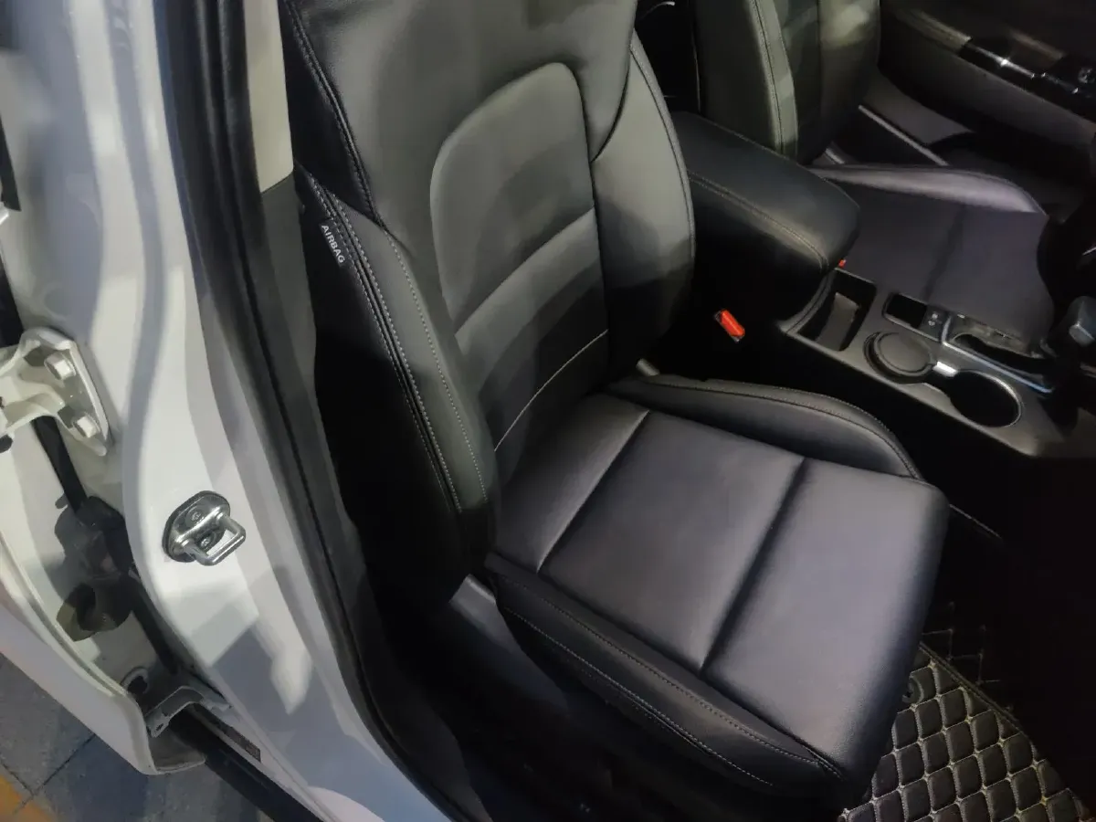 2016 Kia KX5 1.6T 177HP L4 7DCT,autocango,china used car exporter,china ev exporter,chinese used car exporter,chinese used ev exporter