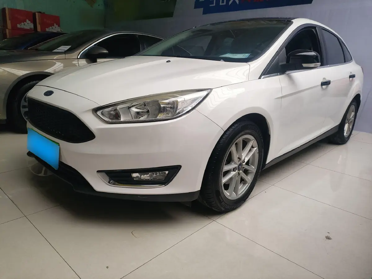 2017 Ford Focus 1.5T 181HP L4 6AT