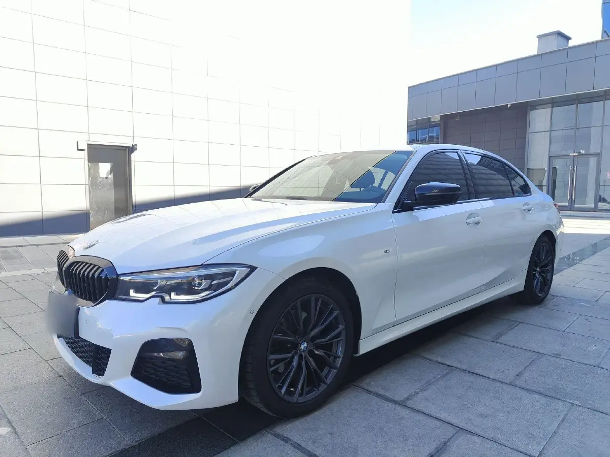 2021 BMW 3 Series 2.0T 184HP L4 8AT