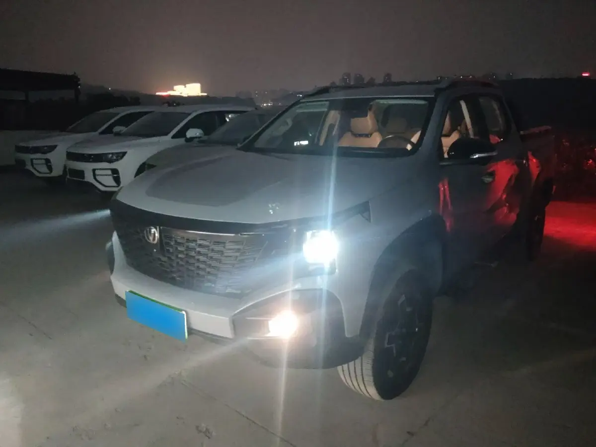 2024 ChangAn Hunter 2.0T 190HP L4 REEV 31.18KWH