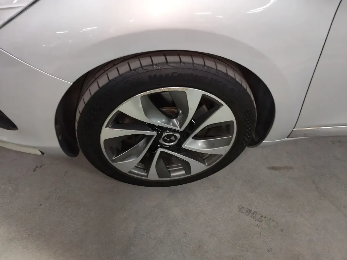 2013 DS 5 1.6T 200HP L4 6AT,autocango,china used car exporter,china ev exporter,chinese used car exporter,chinese used ev exporter