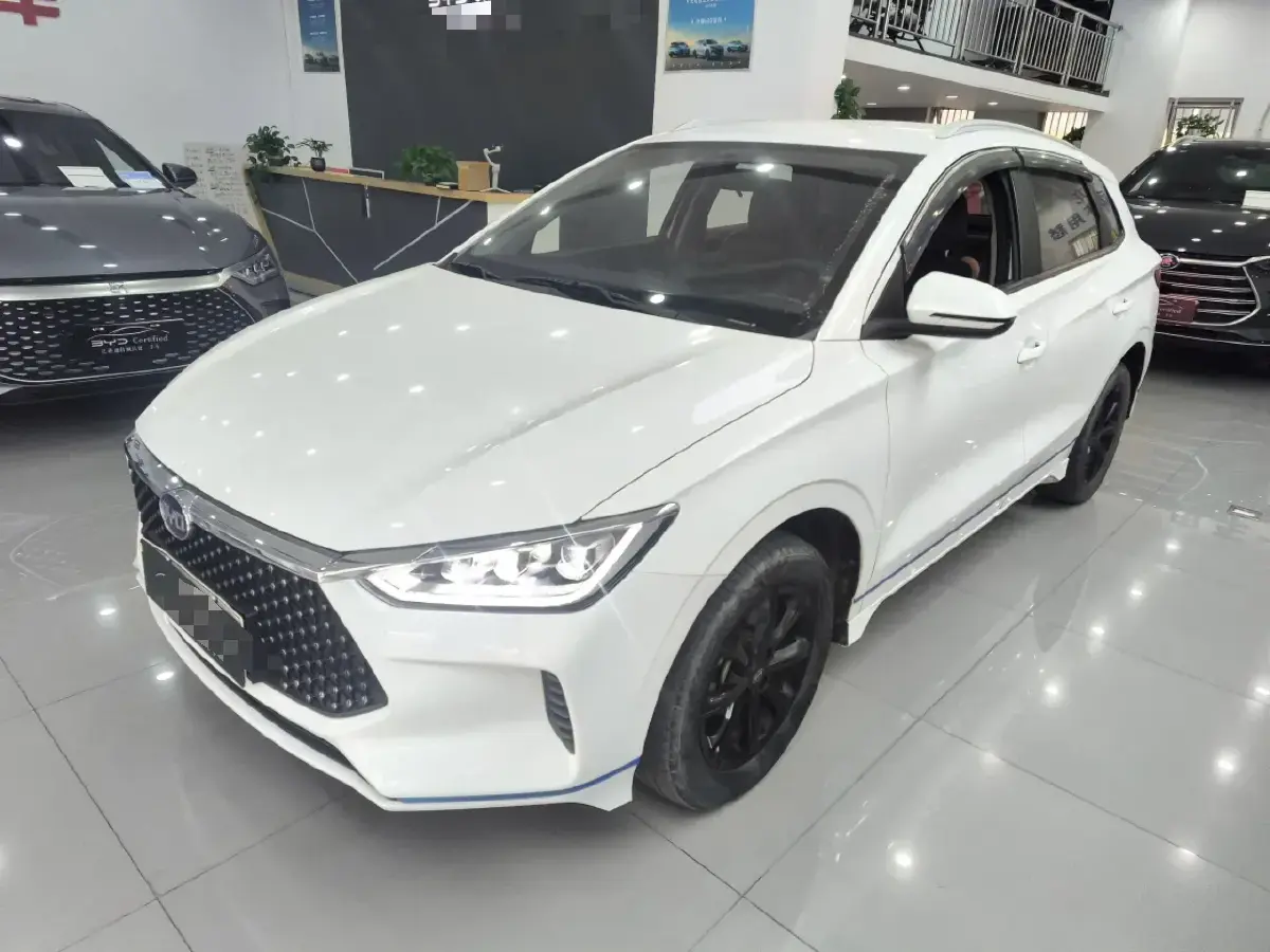 2020 BYD e2 BEV 47.3KWH