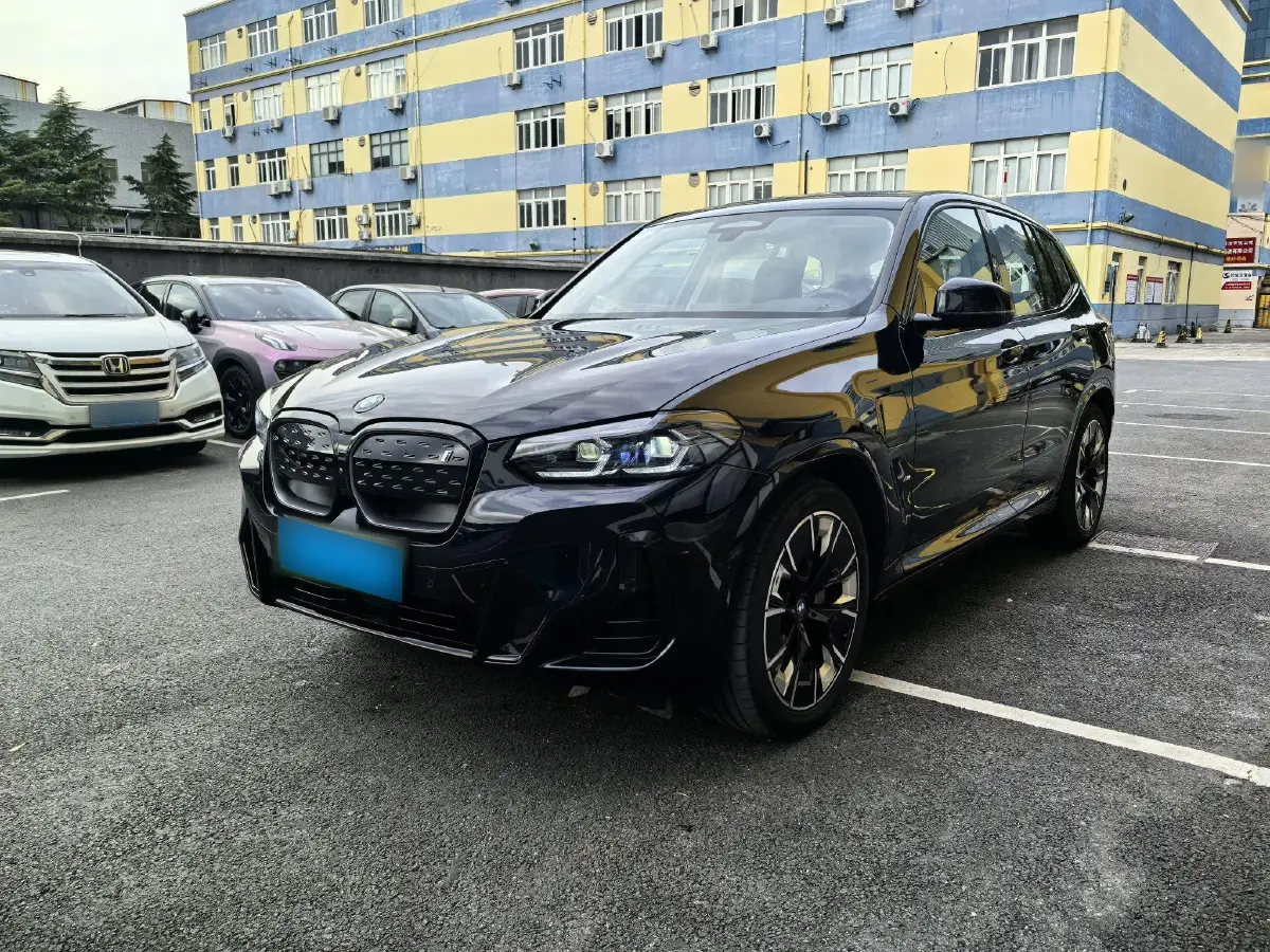 2022 BMW iX3 BEV 80KWH