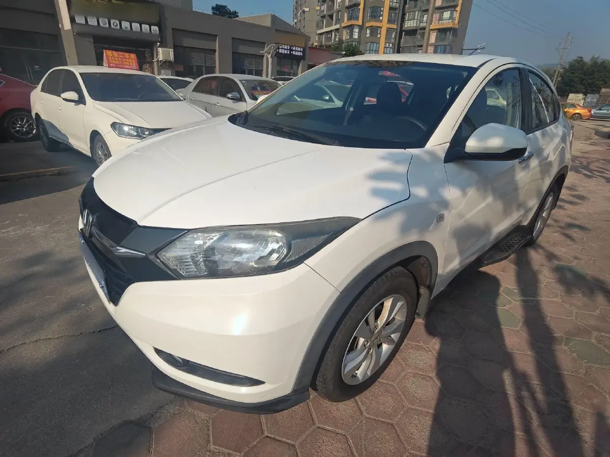 2017 Honda Vezel 1.5L 131HP L4 CVT