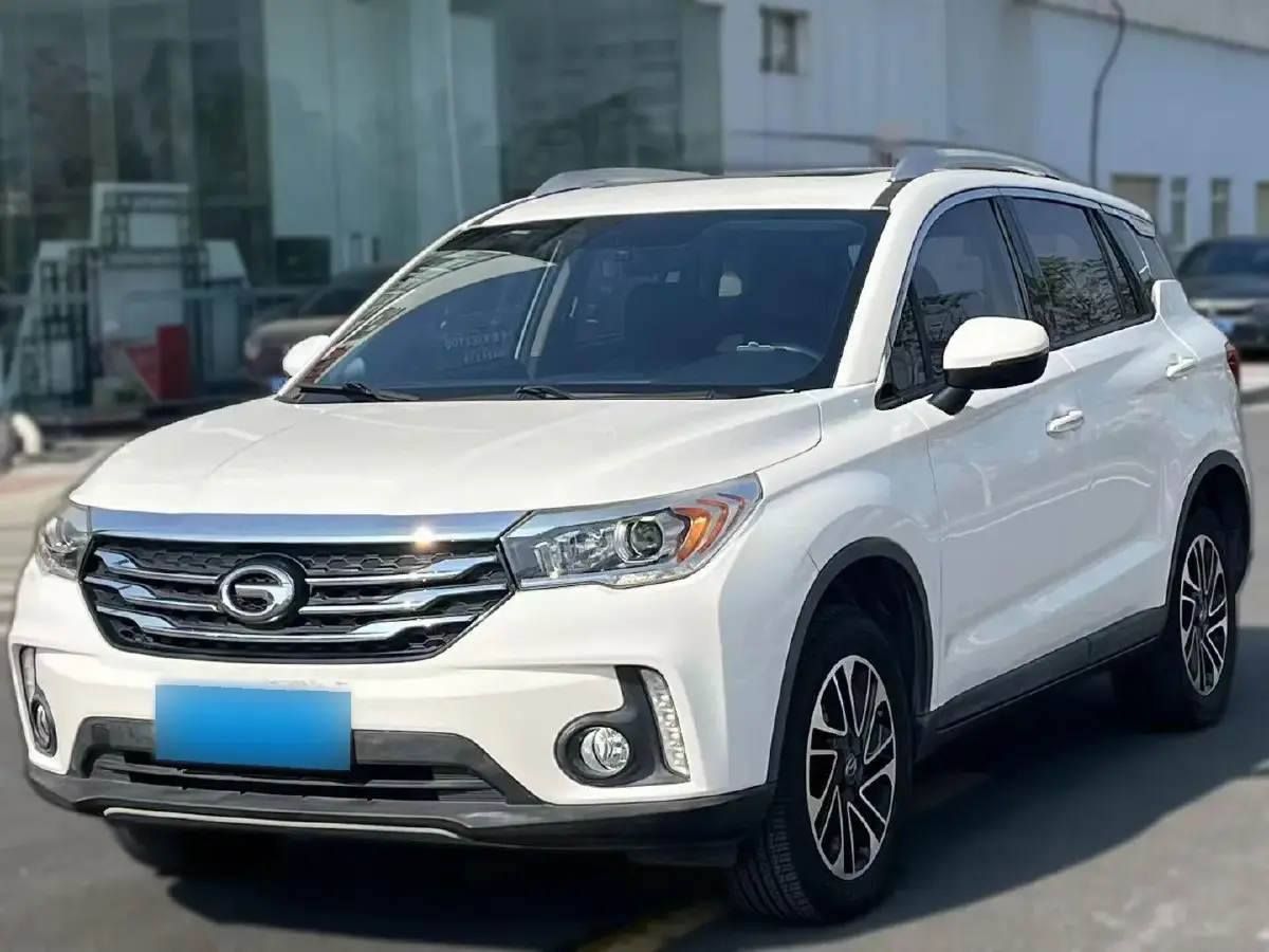 2017 GAC Trumpchi GS8 2.0T 201HP L4 6AT