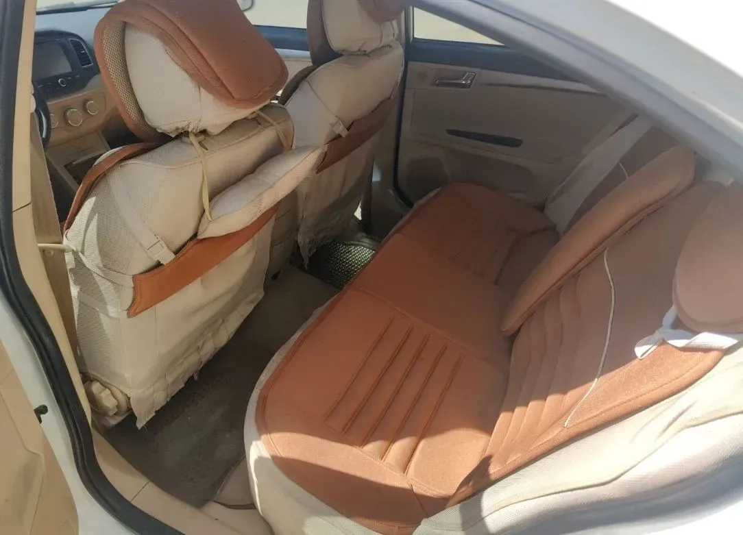 2013 Roewe 350 1.5L 109HP L4 5MT,autocango,china used car exporter,china ev exporter,chinese used car exporter,chinese used ev exporter