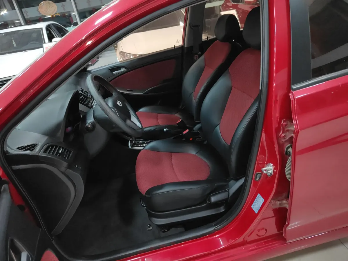 2014 Hyundai RuiYi 1.4L 107HP L4 4AT,autocango,china used car exporter,china ev exporter,chinese used car exporter,chinese used ev exporter