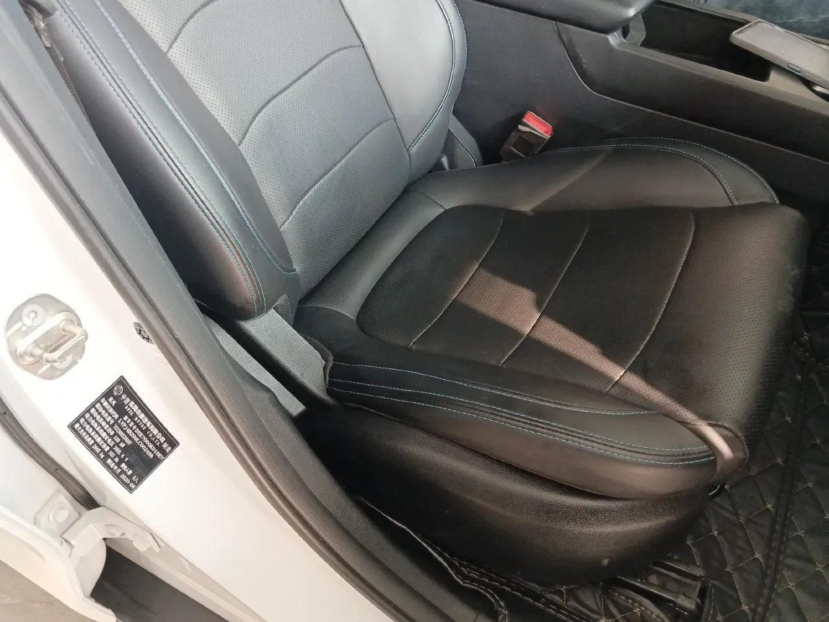 2019 DongFeng Fengon Fengon E3 BEV 52.56KWH,autocango,china used car exporter,china ev exporter,chinese used car exporter,chinese used ev exporter