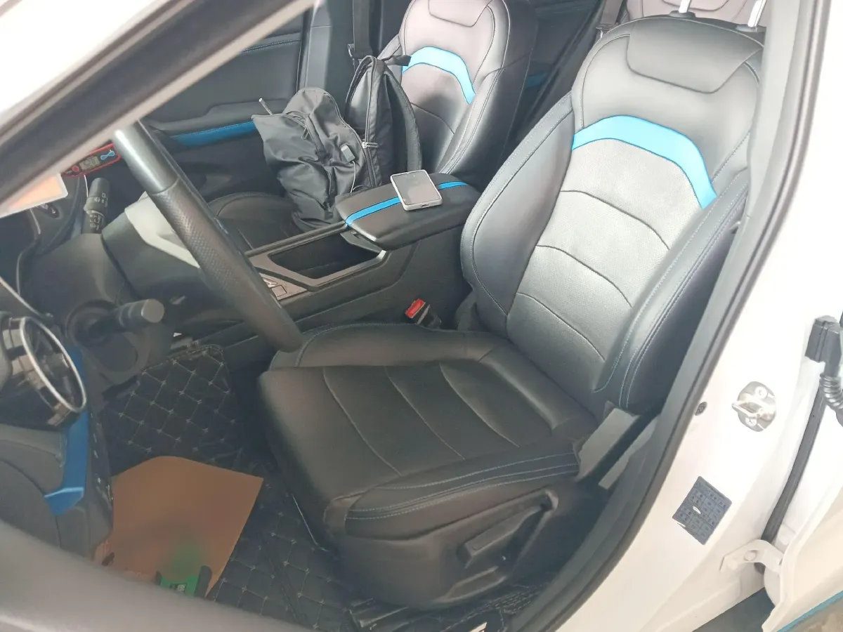 2019 DongFeng Fengon Fengon E3 BEV 52.56KWH,autocango,china used car exporter,china ev exporter,chinese used car exporter,chinese used ev exporter