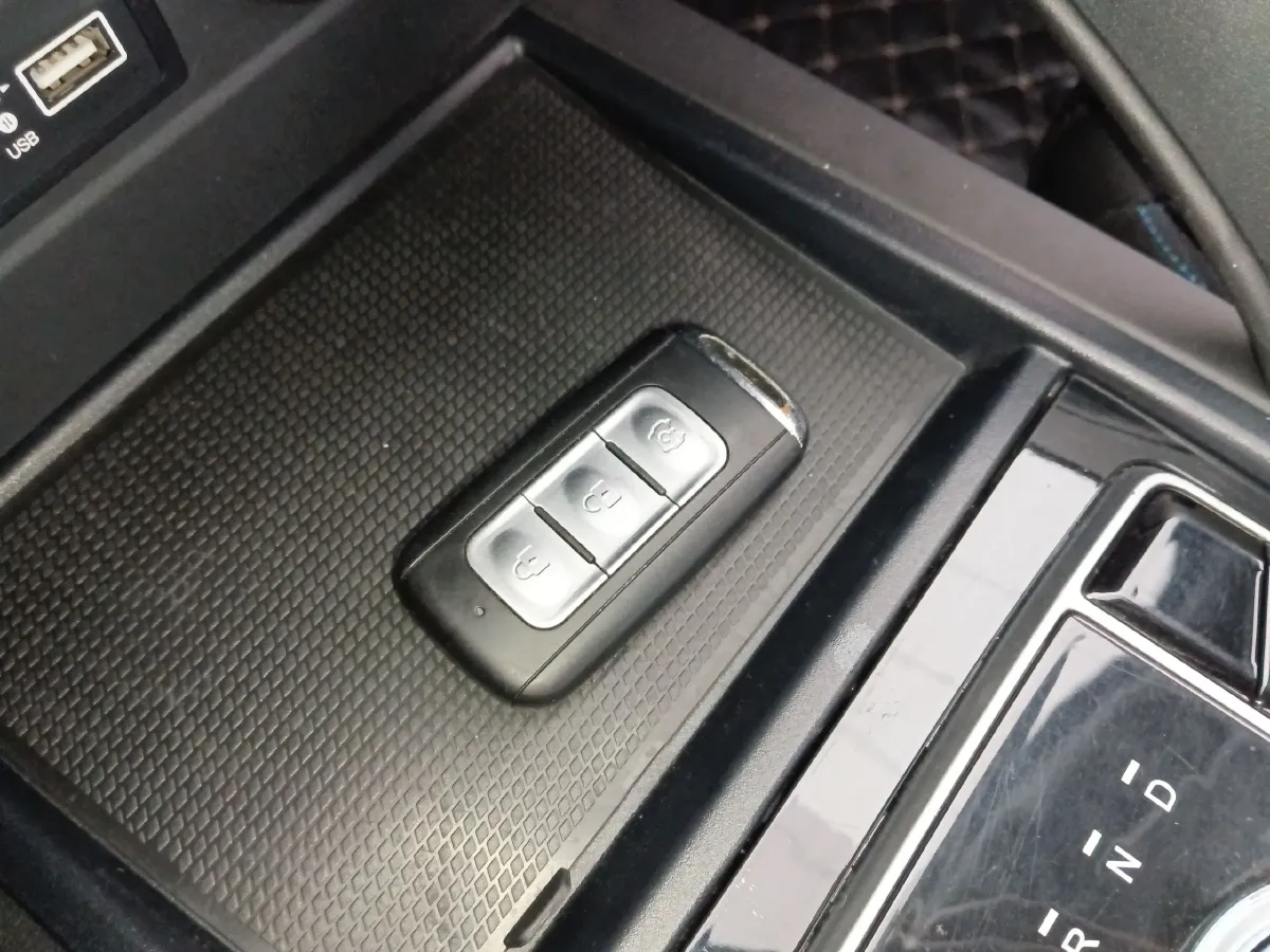 2019 DongFeng Fengon Fengon E3 BEV 52.56KWH,autocango,china used car exporter,china ev exporter,chinese used car exporter,chinese used ev exporter