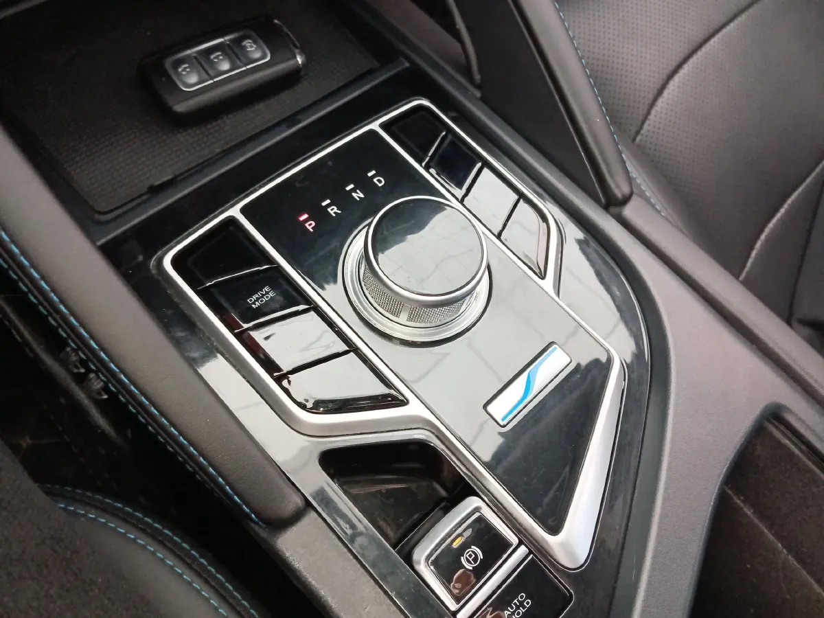 2019 DongFeng Fengon Fengon E3 BEV 52.56KWH,autocango,china used car exporter,china ev exporter,chinese used car exporter,chinese used ev exporter