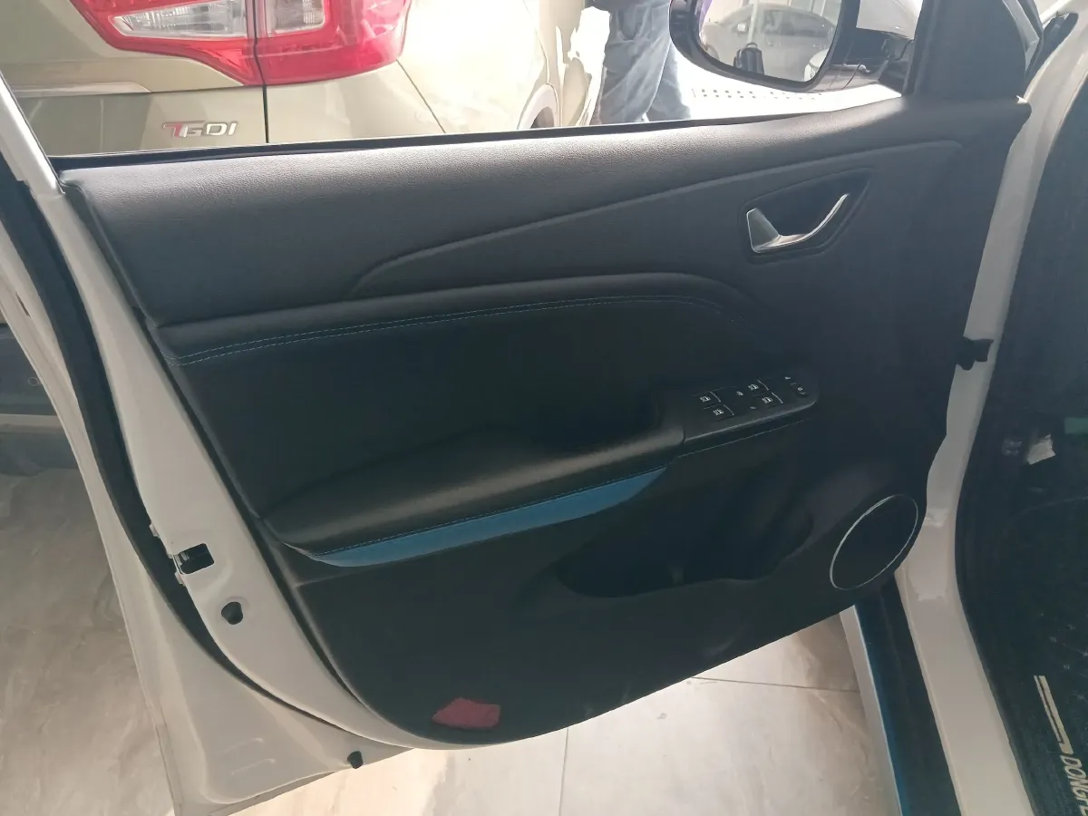 2019 DongFeng Fengon Fengon E3 BEV 52.56KWH,autocango,china used car exporter,china ev exporter,chinese used car exporter,chinese used ev exporter