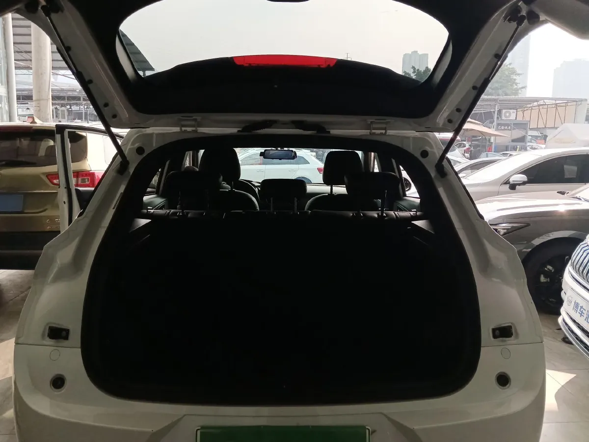 2019 DongFeng Fengon Fengon E3 BEV 52.56KWH,autocango,china used car exporter,china ev exporter,chinese used car exporter,chinese used ev exporter