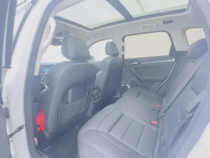 2016 Haval H7 2.0T 231HP L4 6DCT,autocango,china used car exporter,china ev exporter,chinese used car exporter,chinese used ev exporter