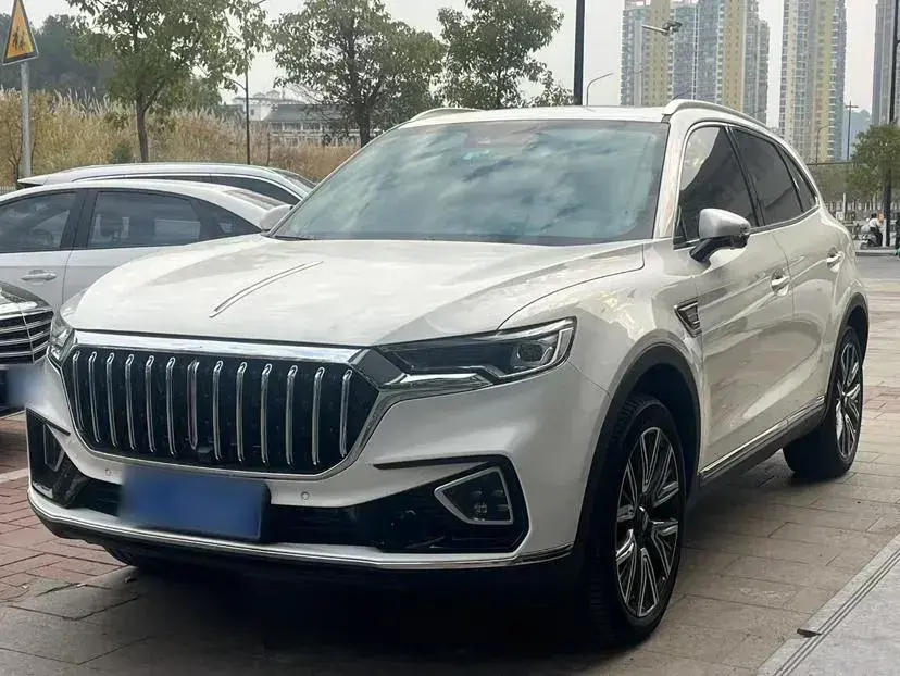 2022 HongQi HS5 2.0T 224HP L4 6AT