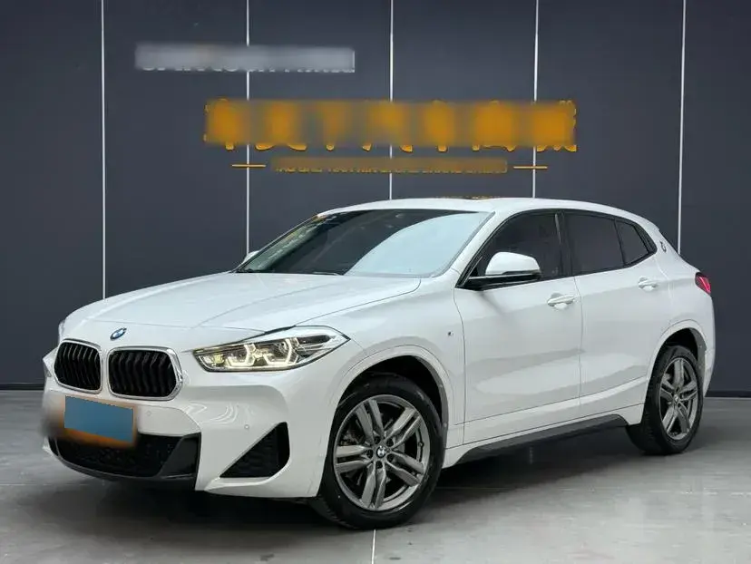 2022 BMW X2 2.0T 192HP L4 7DCT