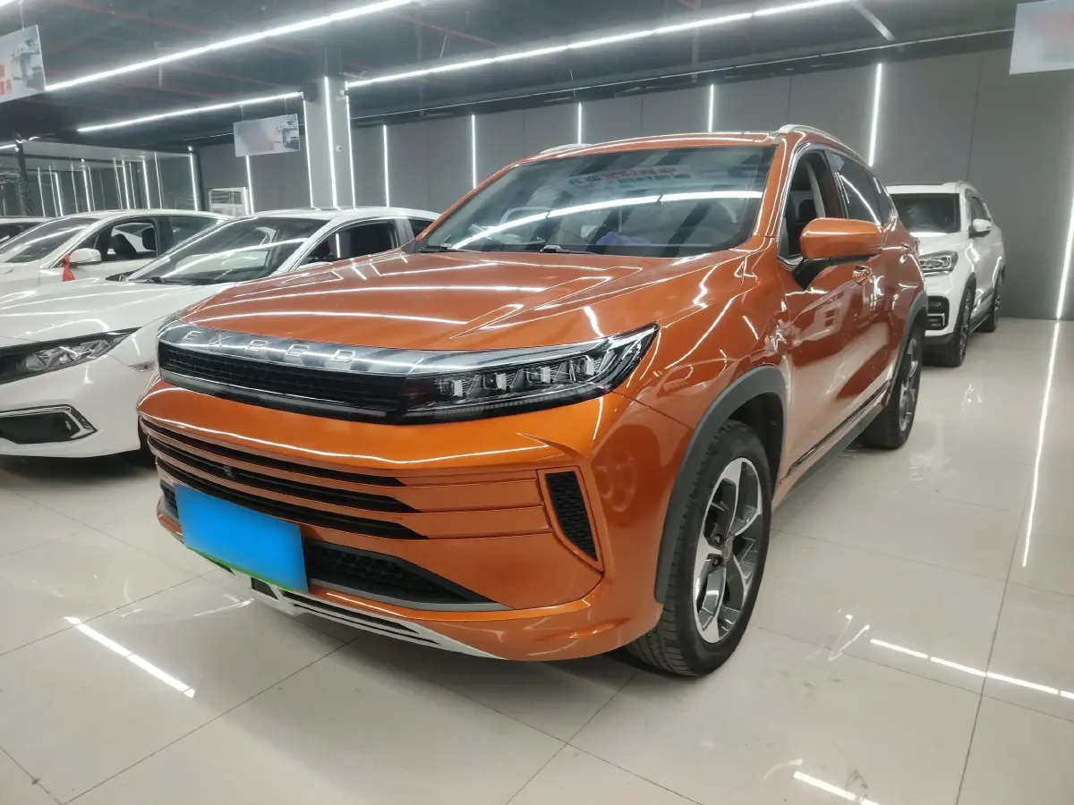 2019 Exceed LX 1.6T 197HP L4 7DCT
