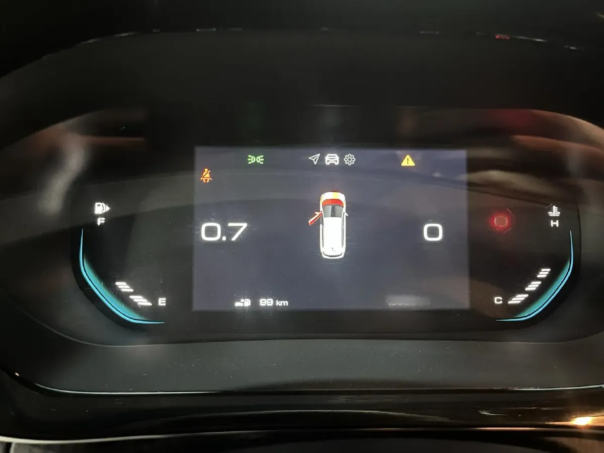 2019 BaoJun RM-5 1.5T 147HP L4 6MT,autocango,china used car exporter,china ev exporter,chinese used car exporter,chinese used ev exporter