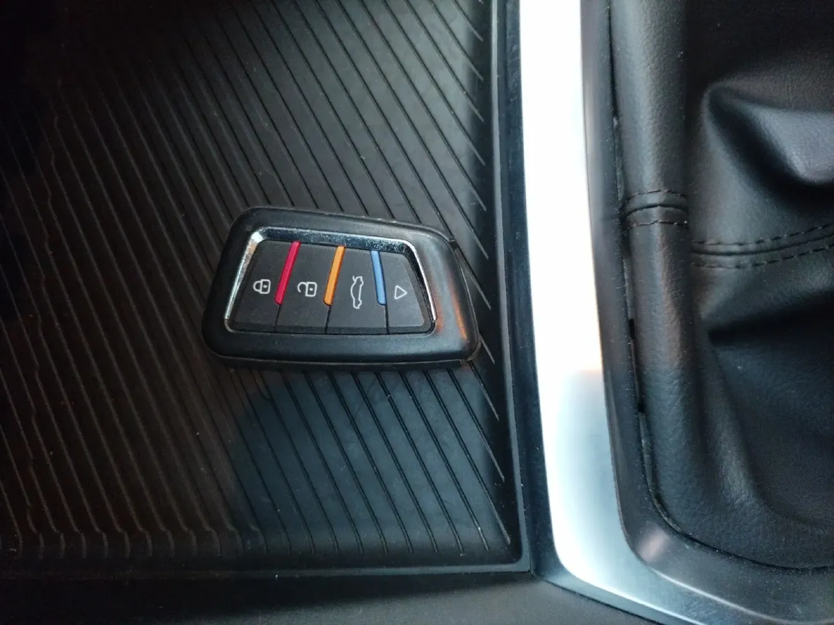 2019 BaoJun RM-5 1.5T 147HP L4 6MT,autocango,china used car exporter,china ev exporter,chinese used car exporter,chinese used ev exporter