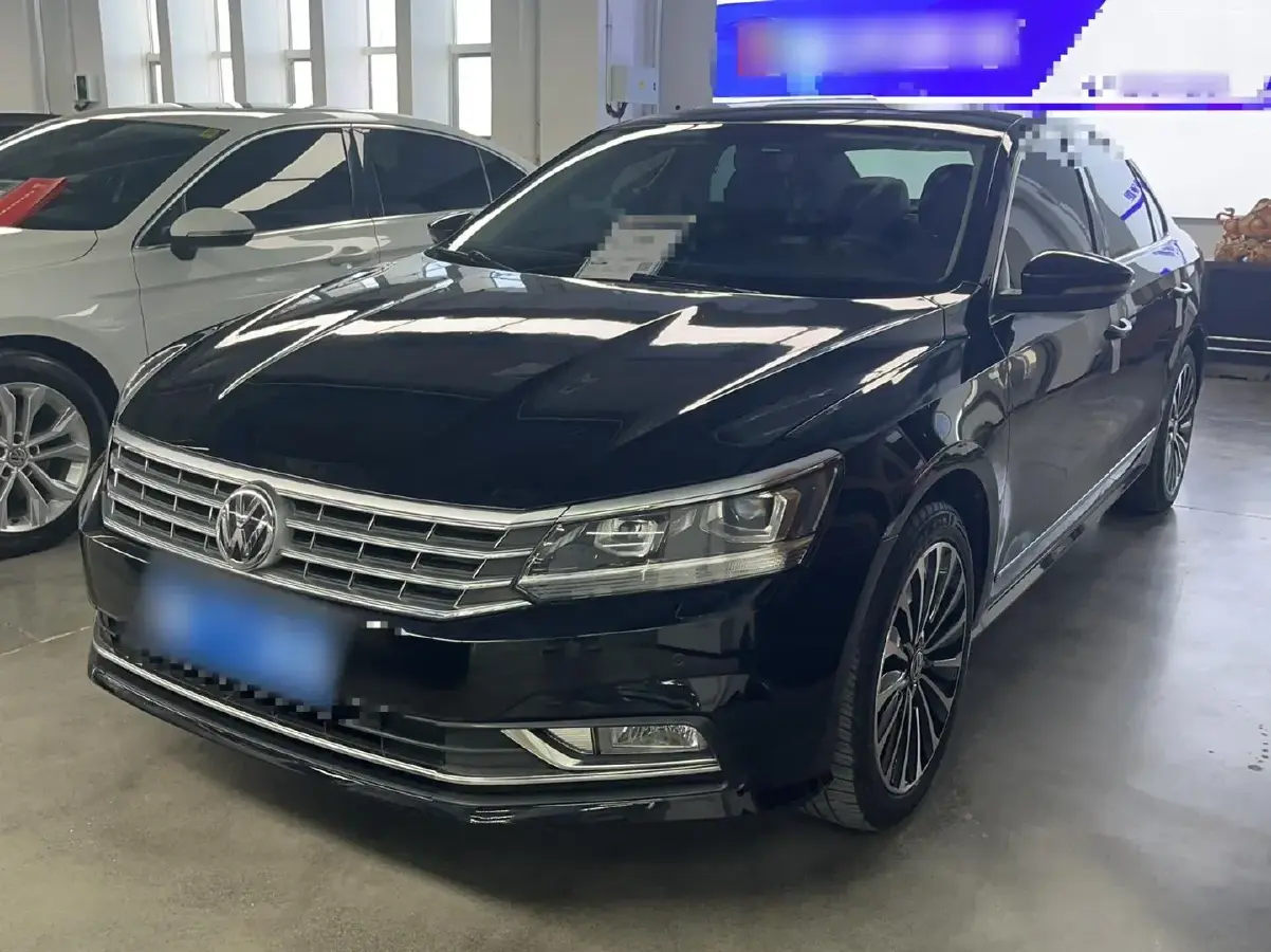2016 Volkswagen Passat 1.8T 180HP L4 7DCT