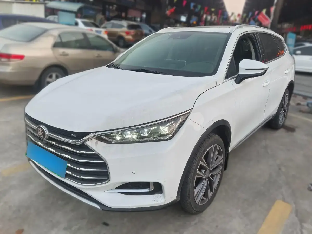 2018 BYD Tang 2.0T 205HP L4 6AT