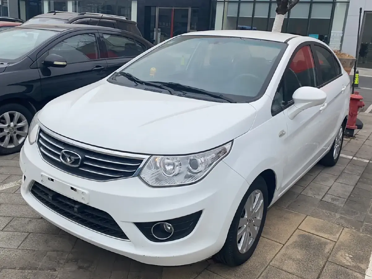 2015 KaiYi C3 1.5L 109HP L4 5MT