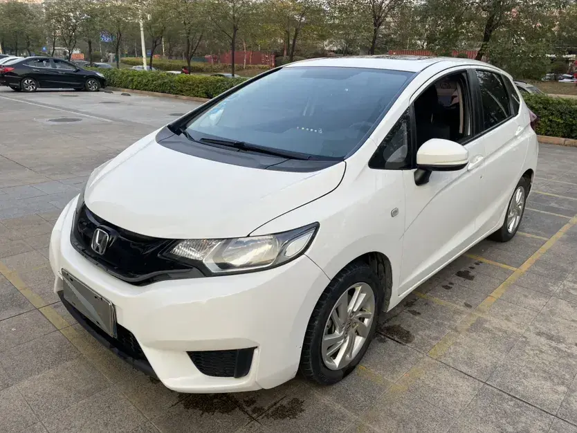 2016 Honda Fit 1.5L 131HP L4 CVT