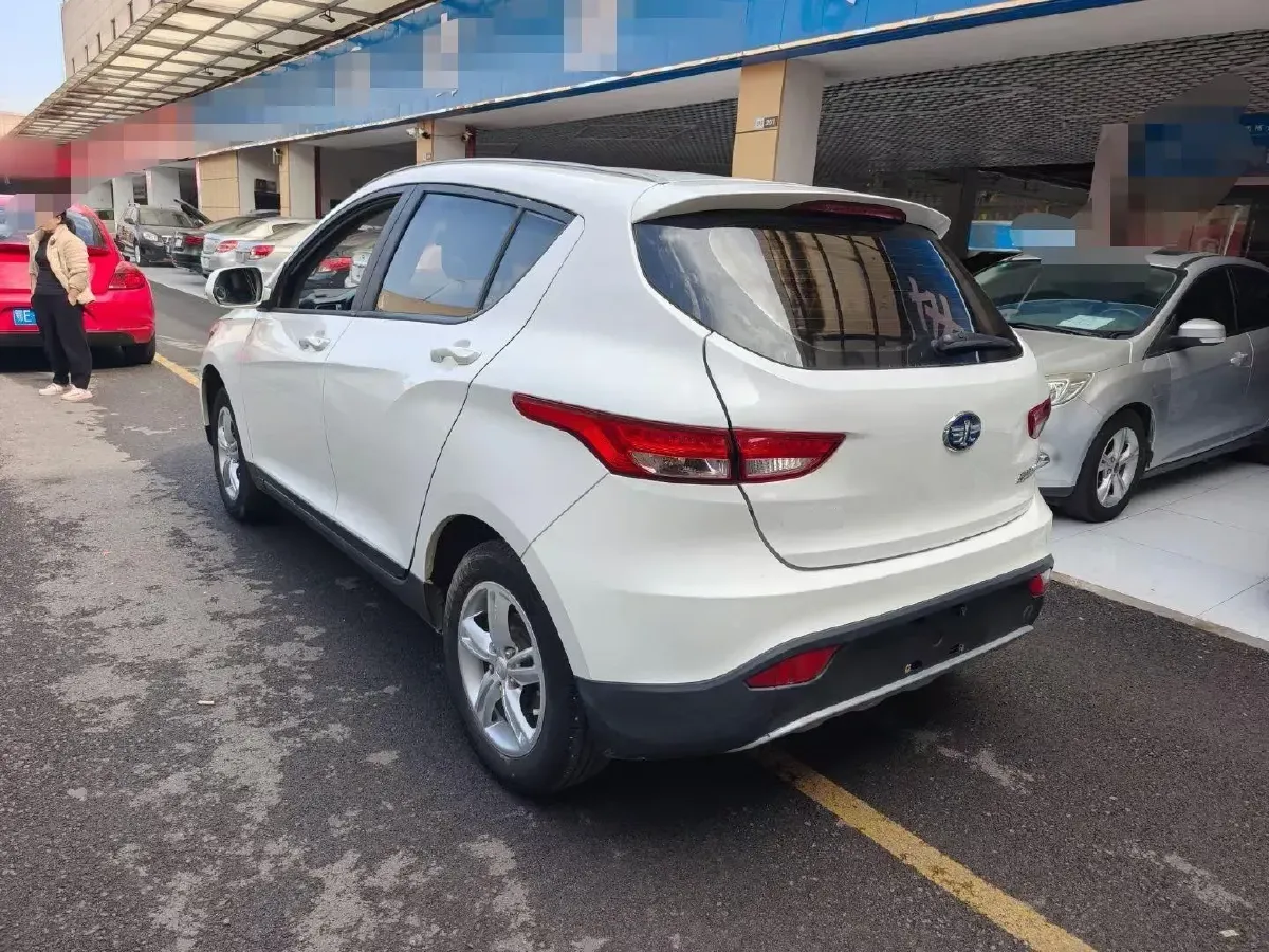 2015 FAW Jumpal D60 1.5L 102HP L4 5MT,autocango,china used car exporter,china ev exporter,chinese used car exporter,chinese used ev exporter