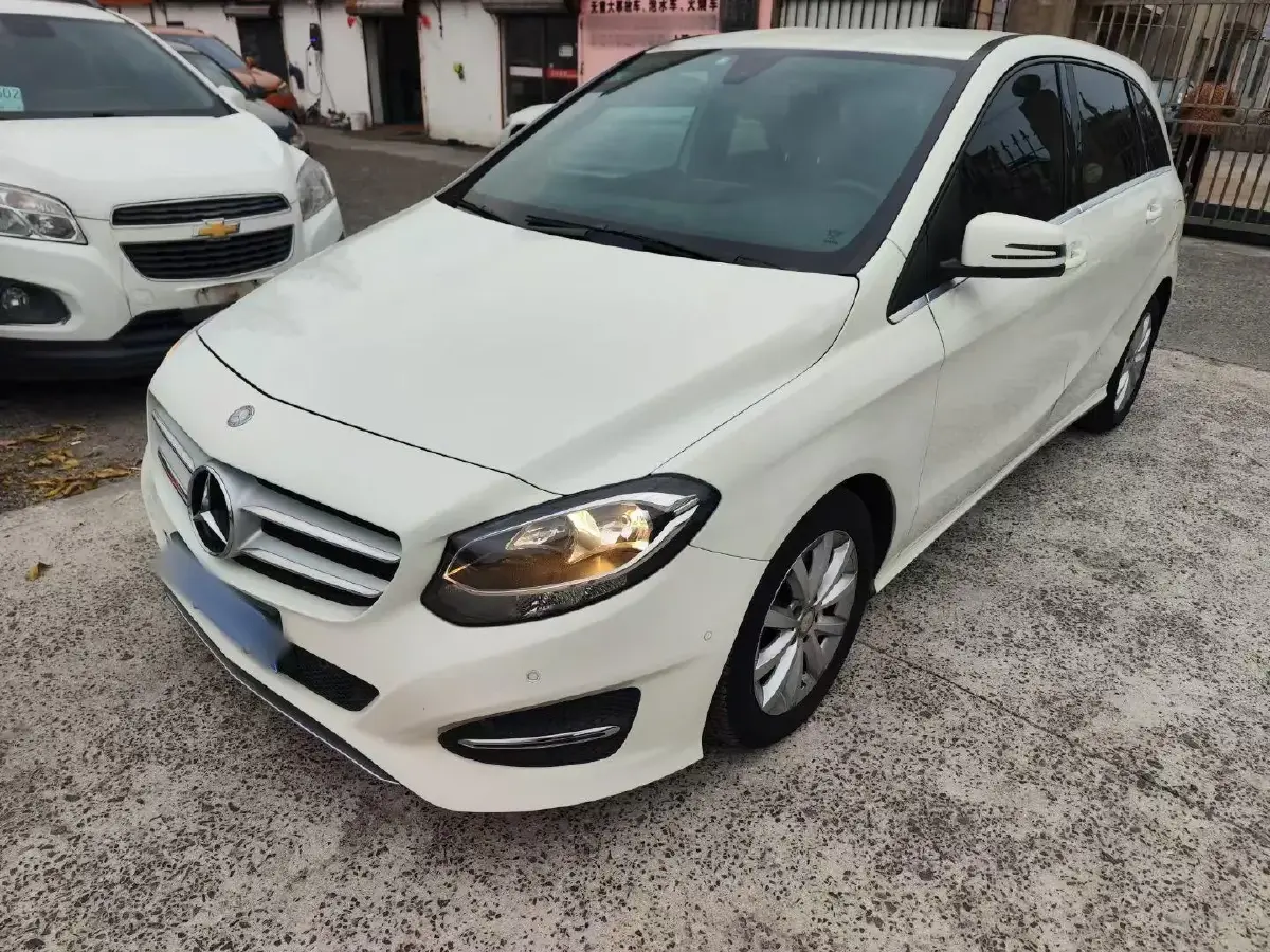 2016 Mercedes-Benz B Class 1.6T 122HP L4 7DCT
