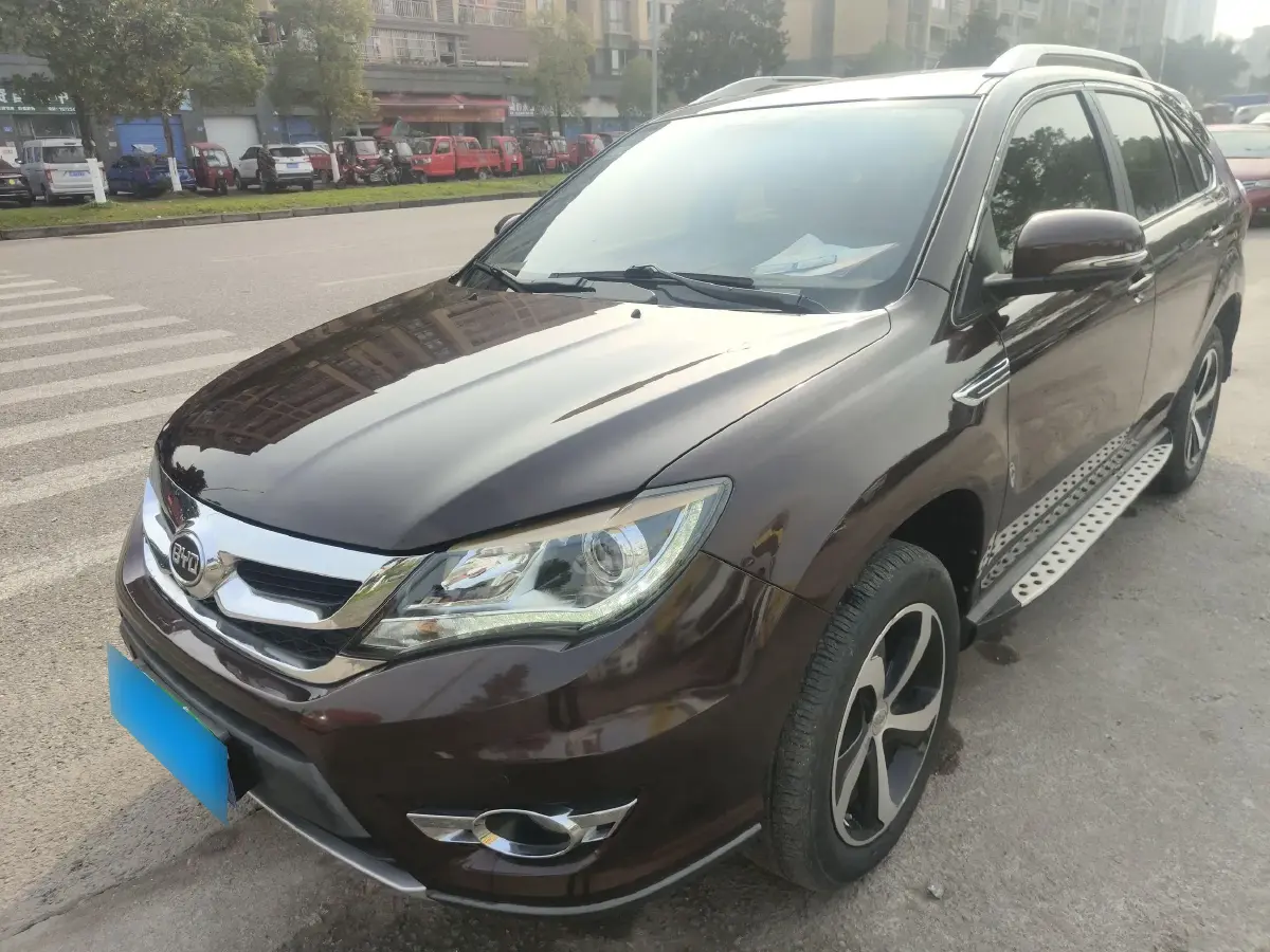 2016 BYD S7 2.0T 205HP L4 6DCT