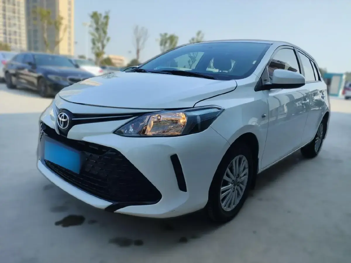2017 Toyota Vios FS 1.5L 107HP L4 CVT