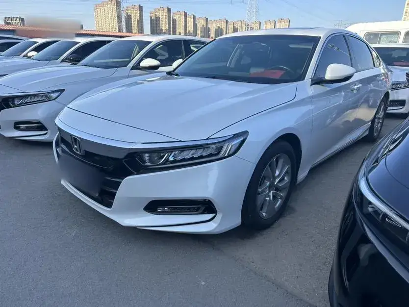2018 Honda Accord 1.5T 194HP L4 CVT