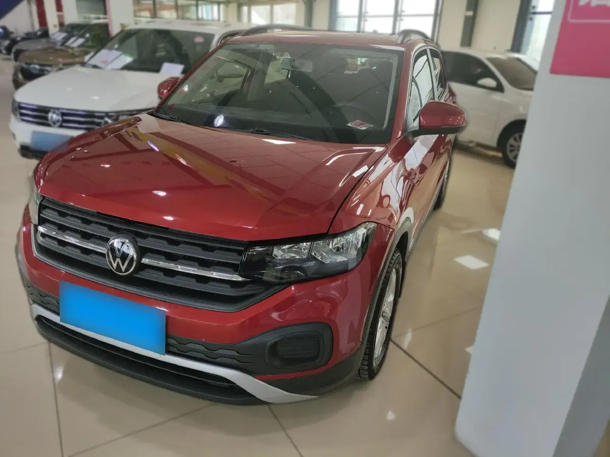 2021 Volkswagen Tacqua 1.5L 113HP L4 6AT